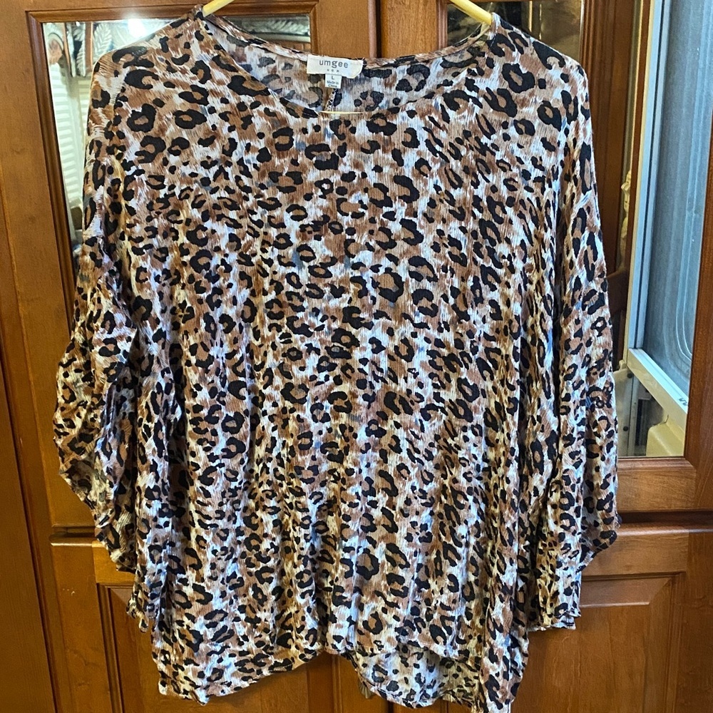 Umgee Women's Oversized Leopard Print Blouse - Brown and Black Fall